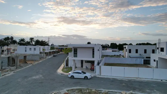 Vista aérea de calles de la urbanización, Vista Park SFM